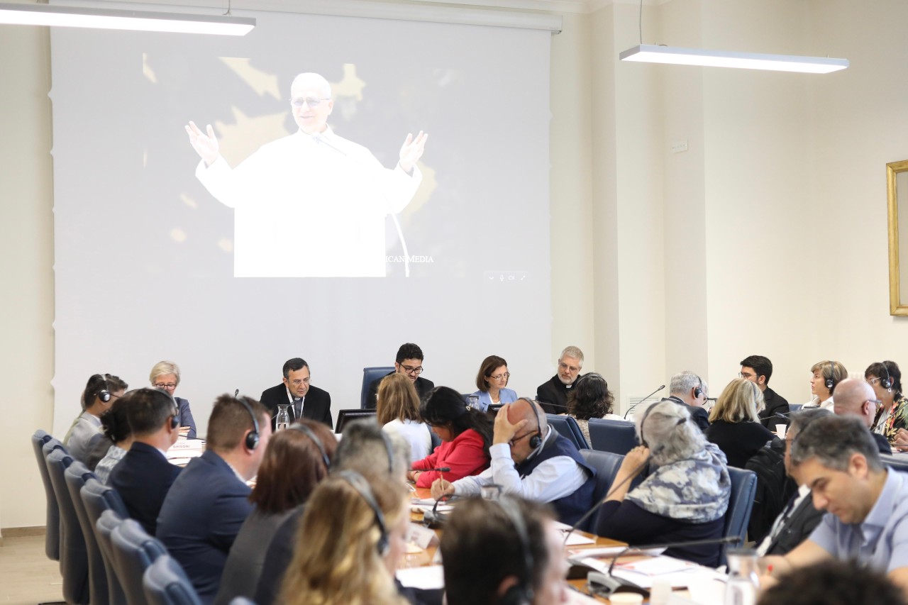 EvangelizzareCONleFamiglie_LetturaMessaggioPapaLeone.jpeg