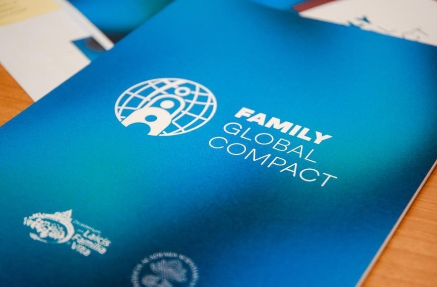 FamilyGlobalCompact_Cover.jpeg